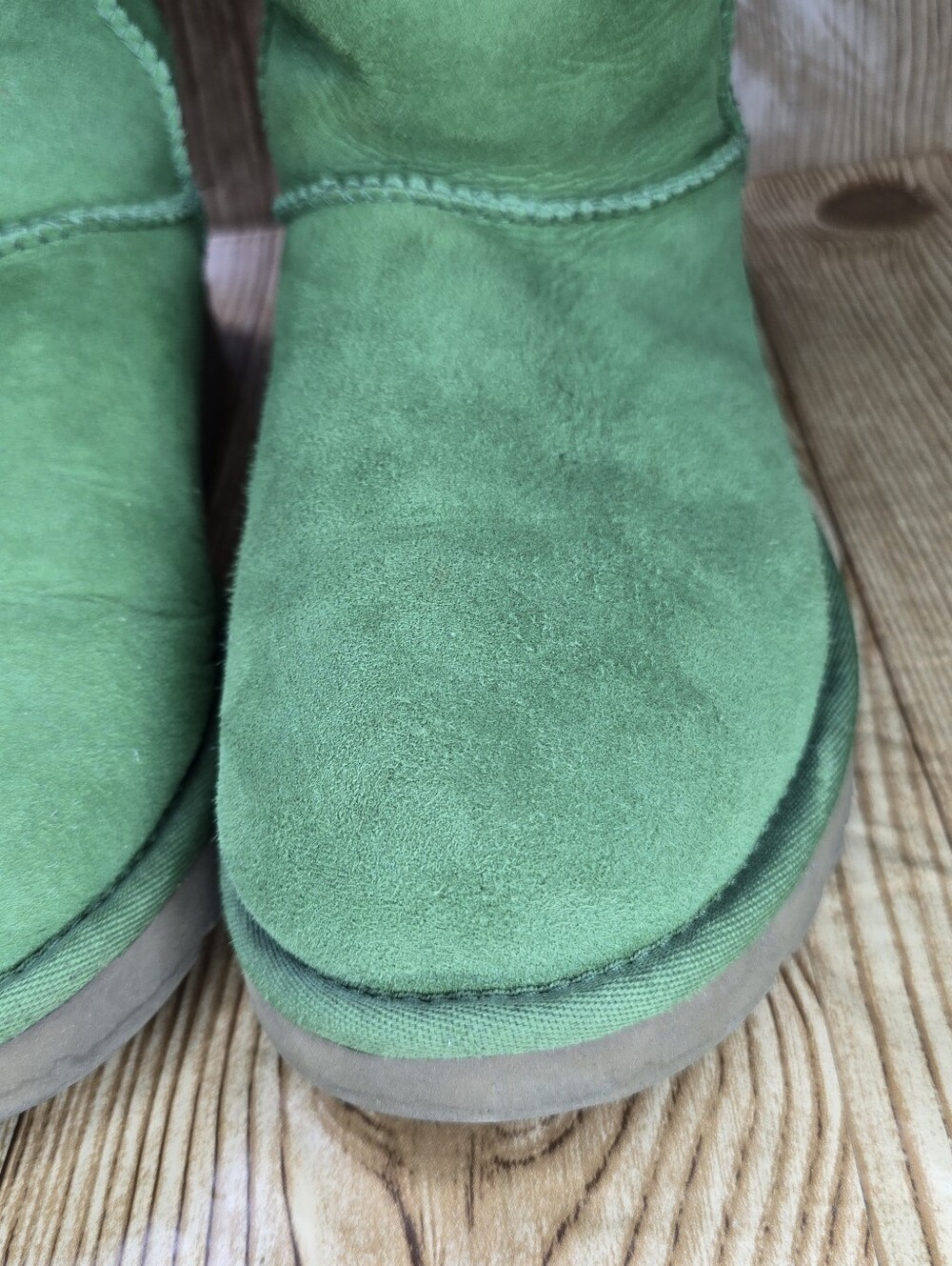 Women's UGG Green Suede Cozy Boots Size 7 - Picture 2 of 11